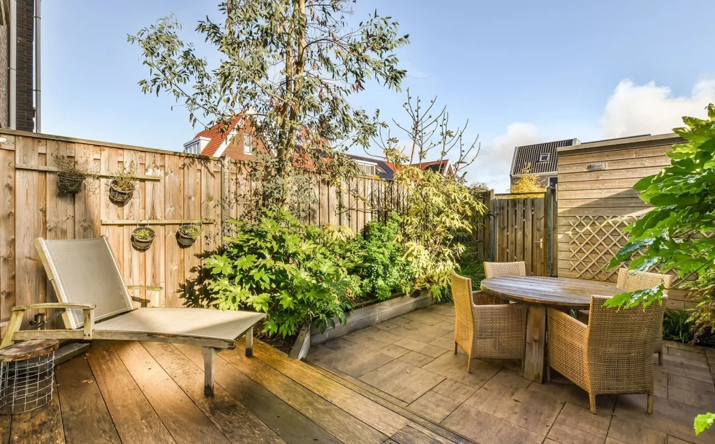 Top 5 Backyard Remodeling Ideas for Calabasas Homes in 2025